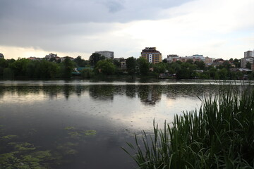 Fototapeta na wymiar summer evening by the river
