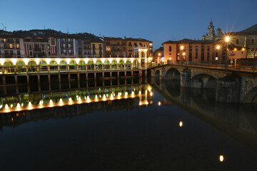Fototapeta na wymiar City of Tolosa on the Orea river