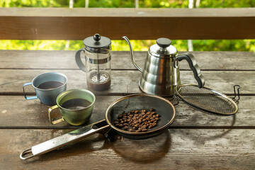 本格的に楽しむコーヒー　Authentic coffee to enjoy outdoors