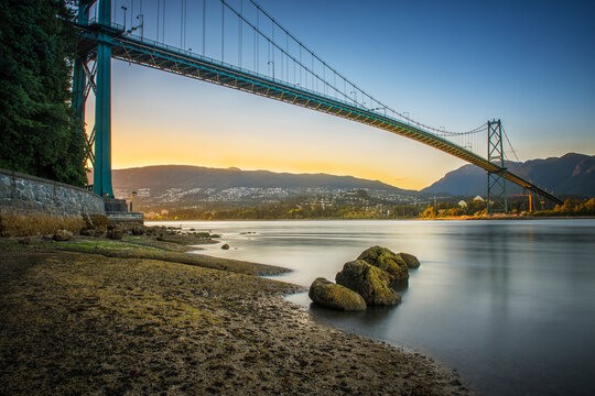 Lions Gate bridge - Vancouver, sunset shoot from Stanley Park