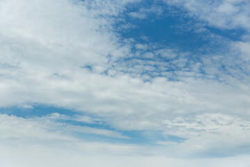 Obraz premium Blue sky and cloud background.