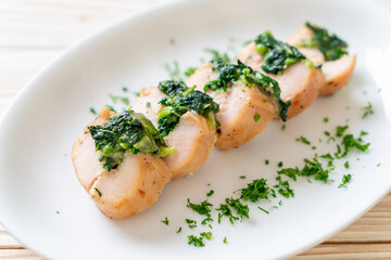 Chicken breasts stuffed with spinach and cheese