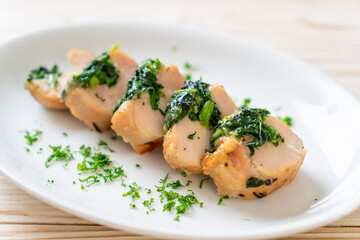 Chicken breasts stuffed with spinach and cheese