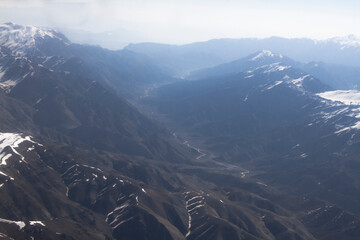 Obraz premium valley and dry river view in area of Hindukush, Afghanistan