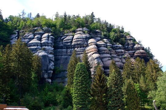 Berg oybin im zittauer gebirge bei oybin