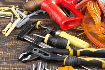 A different tool for working in composition on an old background.