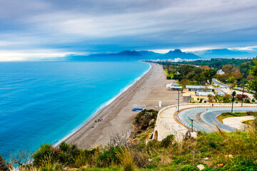 Obraz premium Konyaalti Beach view from hill in Antalya City