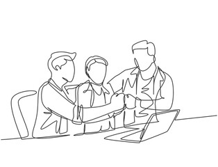 Fototapeta na wymiar One continuous line drawing of multi level marketing or MLM upliner doing presentation with laptop to prospect downliner candidate. MLM business concept single line draw design vector illustration