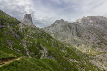 Naranjo de Bulnes mountain in Asturias (Spain)