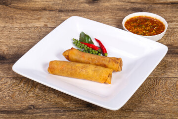 Deep fried spring roll with prawn