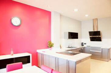 Obraz na płótnie Canvas Luxury modern kitchen and dining room