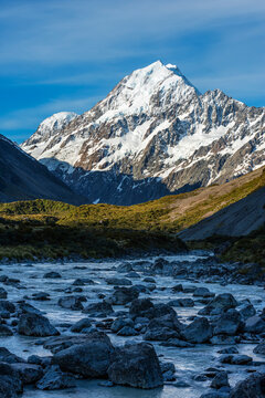 New Zealand, Canterbury, Hooker River and Mount Cook at dusk