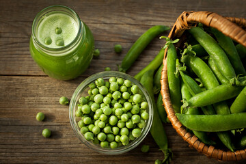 fresh paste of ripe green peas