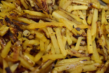 fried potatoes in a pan photo