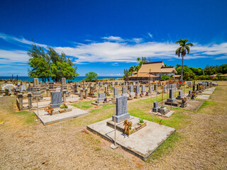 Obraz premium Maui Hawaii - Buddhist Cemetery of Mantokuji Soto Zen Mission, overlooking the Pacific Ocean in Paia. A place of absolute magic for those simply appreciate the religion beauty