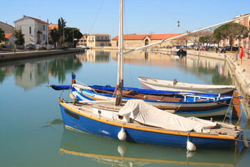 Obraz premium Traditional wooden boats in Frontignan, a seaside resort in the Mediterranean sea, Herault, Occitanie, France 