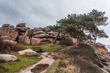 Perros Guirec, Ploumanac'h Lighthouse, Mean Ruz, la Manche, rocks and waves