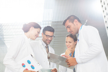 Doctors  consulting in hospital
