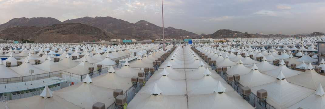 Makkah, Saudi Arabia : Landscape of Mina, City of Tents, the area for hajj pilgrims to camp during jamrah 'stoning of the devil' ritual