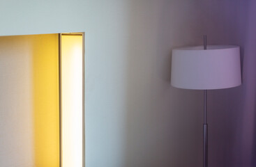 Fototapeta na wymiar Lamp in corner of hotel room