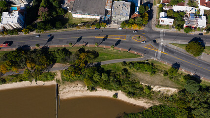 Viajando en la ruta desde el cielo.