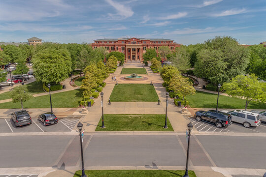 Aerial view of Southlake Town Center plaza low