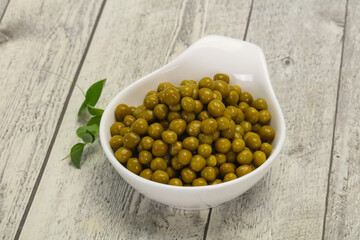 Canned Green peas in the bowl