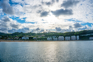 Fototapeta premium Homes near the beautiful beach of Fuenterrabia, Guipuzcoa. Basque Country