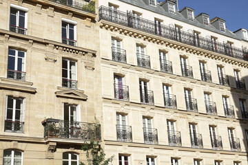 Fototapeta na wymiar Immeubles à Montmartre