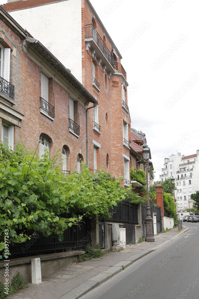 Canvas Prints Paris XX - la campagne à Paris