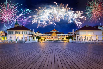 Photo sur Plexiglas La Baltique, Sopot, Pologne Fireworks display in Sopot at the Molo - pier on Baltic Sea, Poland