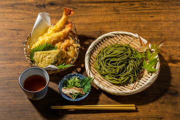新鮮茶そば Newly made raw soba Japanese foods