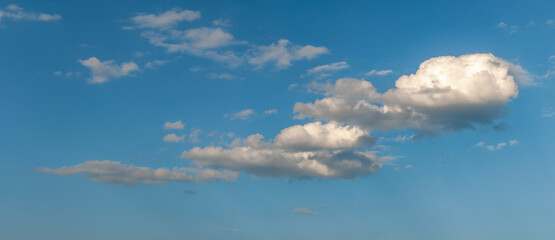 Fototapeta na wymiar panorama of a large Cumulus cloud.