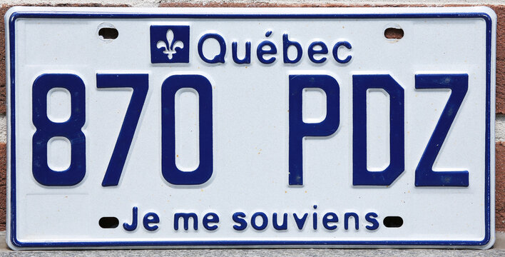 Car registration of Québec in Canada