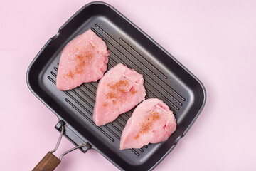 Raw Chiken in a Grill Pan Chiken Ready to Cook Top View Horizontal Copy Space