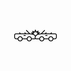 Outline car crash icon.Car crash vector illustration. Symbol for web and mobile