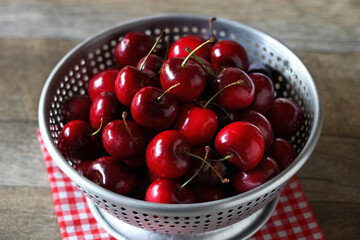 bing cherry fruits, american sweet cherry