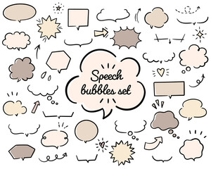 手書きの吹き出しのセット／イラスト／ふきだし