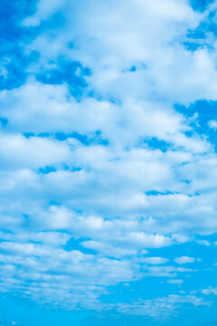 blue sky with clouds wallpaper