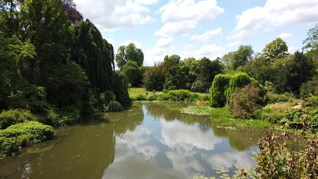 jardin de Bagatelle &agrave; Paris (France)