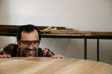 Working process in the carpentry workshop