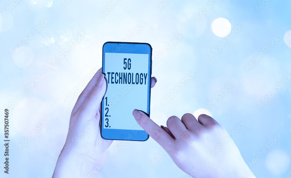 Poster writing note showing 5g technology. business concept for highspeed mobile internet, new generation w