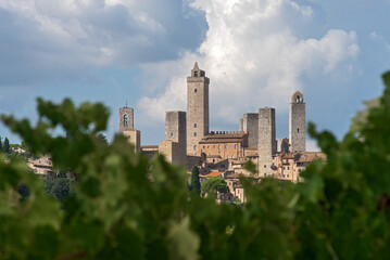 The medieval towers of San Gimignano, Tuscany, Italy - obrazy, fototapety, plakaty