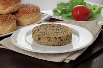 hamburger with amaranth and quinoa prepared in the oven