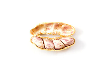 Obraz premium Close up boiled peanuts isolated on white background