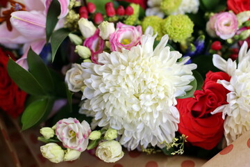 Chrysanthemum rose flowers in a bouquet. Natural flowers.