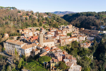 Fototapeta na wymiar aerial view of the town of nemi on the roman castles 