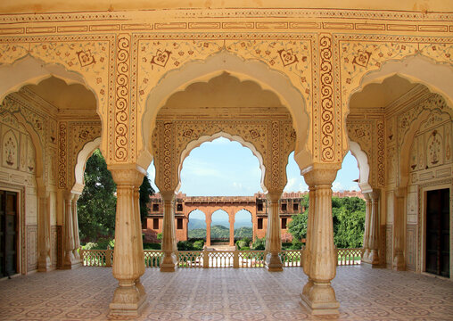 Aram Mandir and Charbagh Garden in Jaigarh Fort. Jaipur. Rajasthan India 2011. inside view of Jaigarh Fort. Architecture of Jaigarh fort. wall painted with Natural Colors.