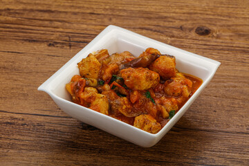 Chicken with oyster sauce and vegetables