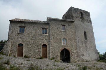 Fototapeta na wymiar Italia : Santuario Tubenna,Castiglione Del Genovesi,Giugno 2020.